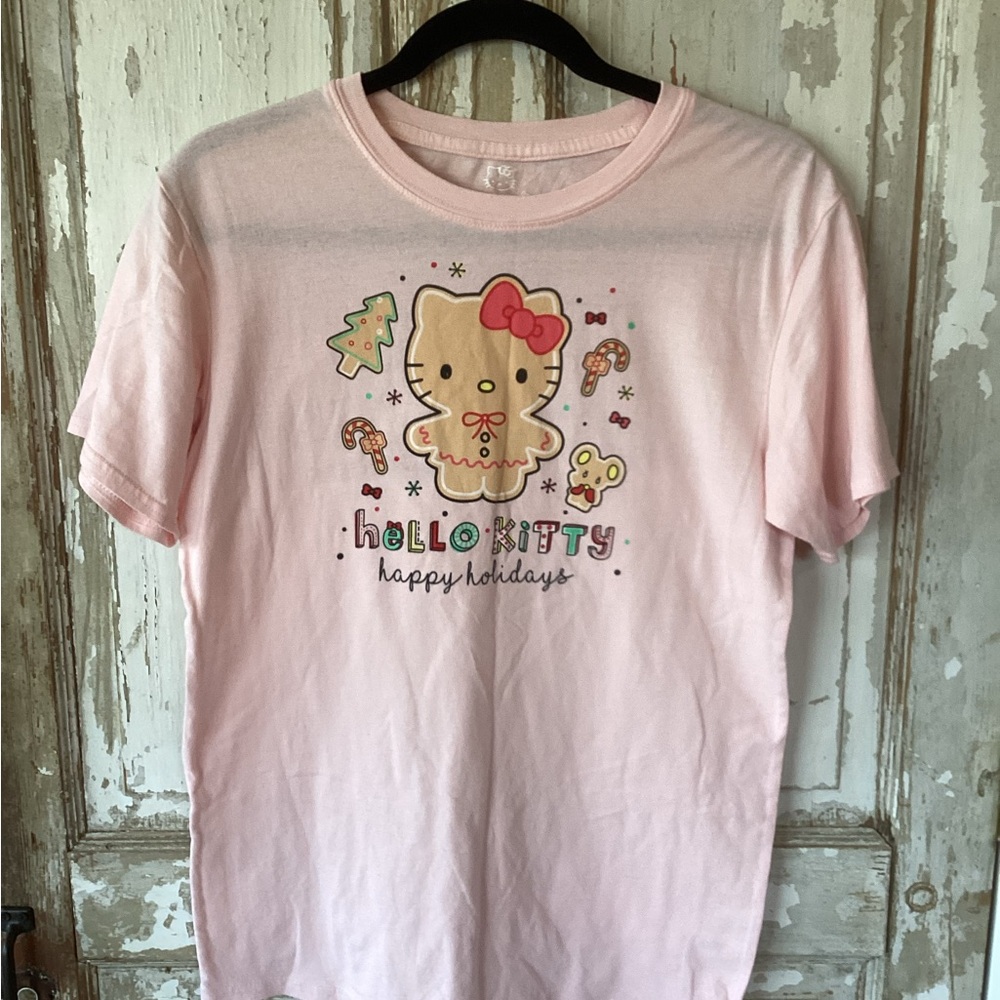 Hello Kitty Pink Christmas  T-Shirt - size M